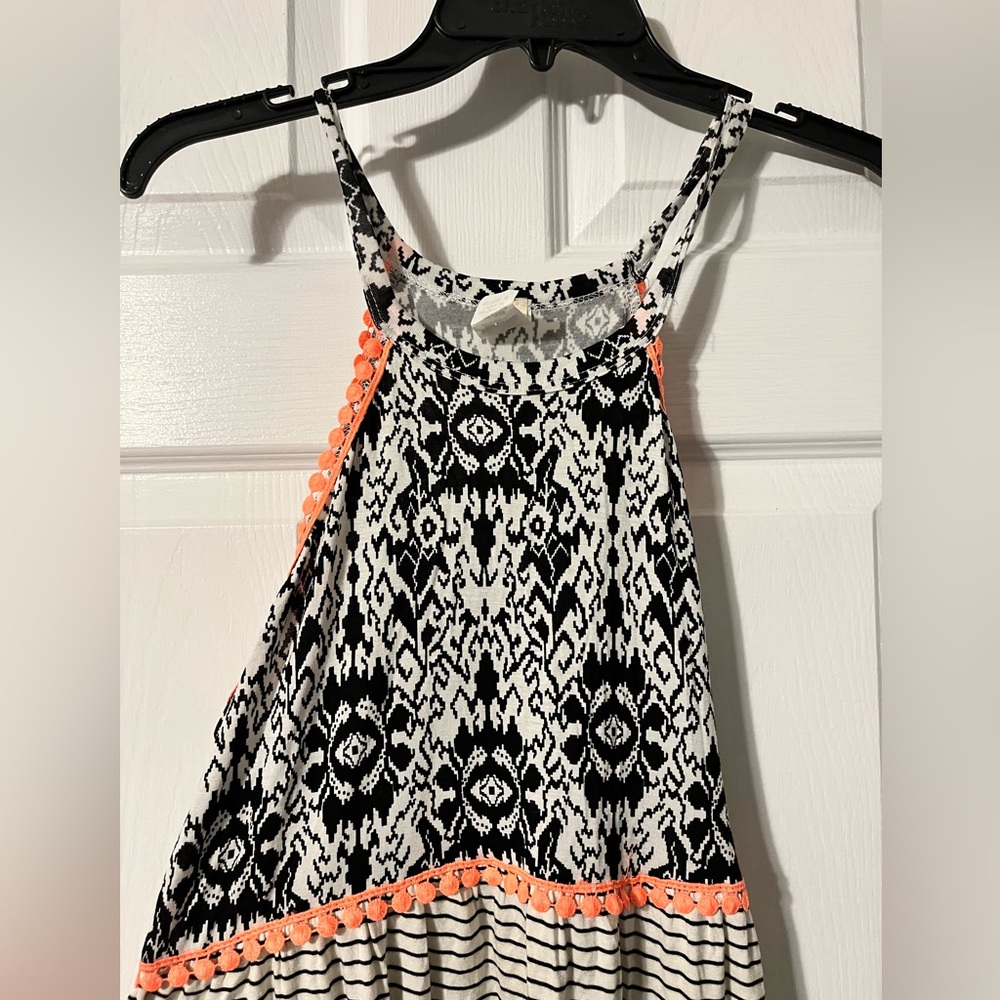 NWOT 7th Ray High Neck Tank, BLACK & WHITE mixed print | size M